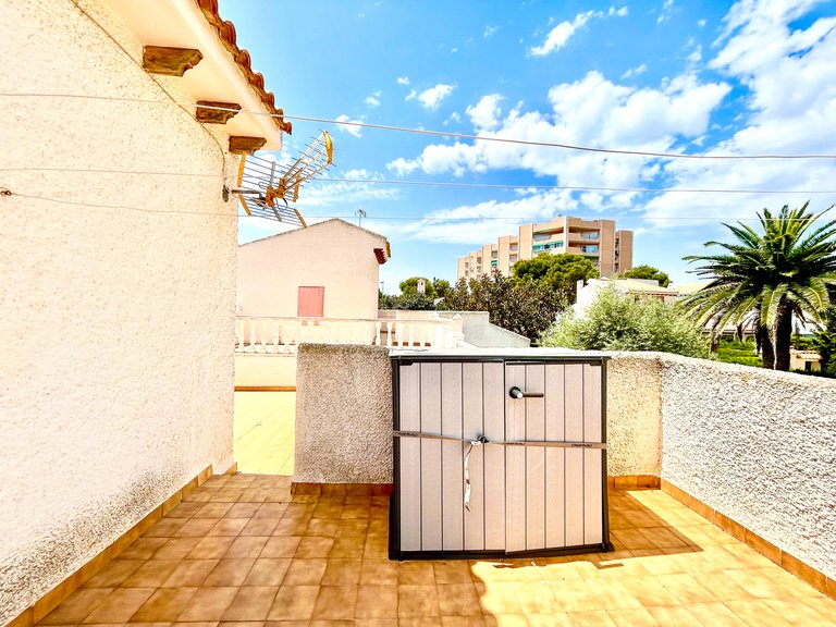 Villa for Sale in La Zenia, Alicante 35
