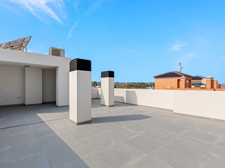 Penthouse for Sale in Villamartin, Alicante 21