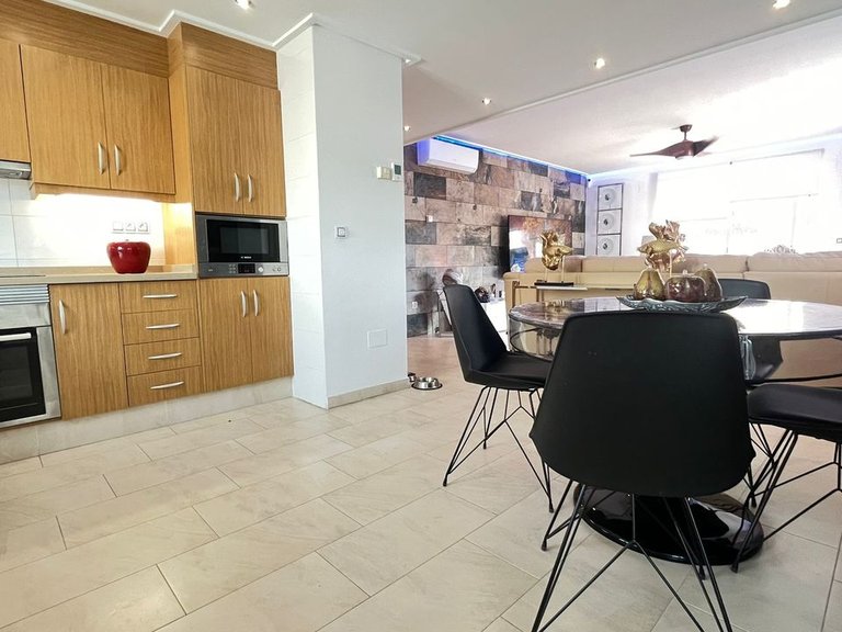 Apartment for Sale in Los Dolses, Alicante 2