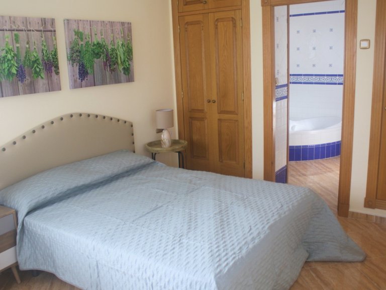 Villa for Sale in Los Altos, Alicante 8