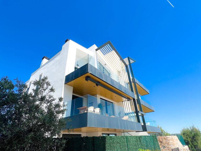 Apartment for Sale in Las Colinas Golf Resort, Alicante 30