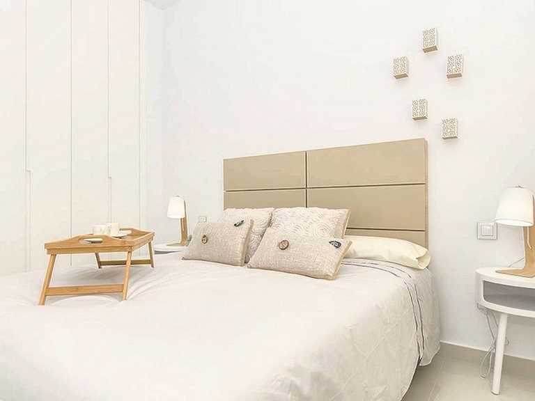 Villa for Sale in Cabo Roig, Alicante 16