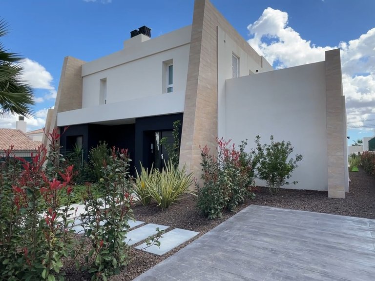Town House for Sale in Algorfa, Alicante 1