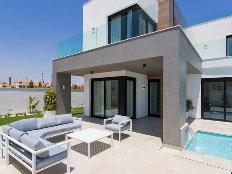 Villa for Sale in Los Alcazares, Murcia 33