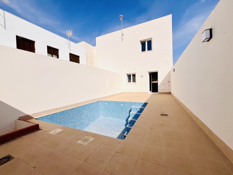 Town House for Sale in Pilar De La Horadada, Alicante 2