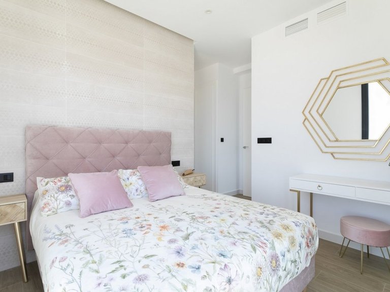 Villa for Sale in Finestrat, Alicante 19