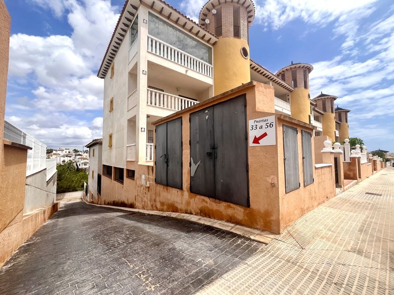 Apartment for Sale in Cabo Roig, Alicante 21