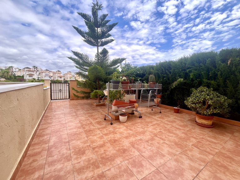 Apartment for Sale in Cabo Roig, Alicante 17