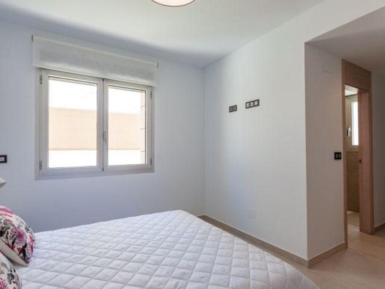 Villa for Sale in Guardamar Del Segura, Alicante 3