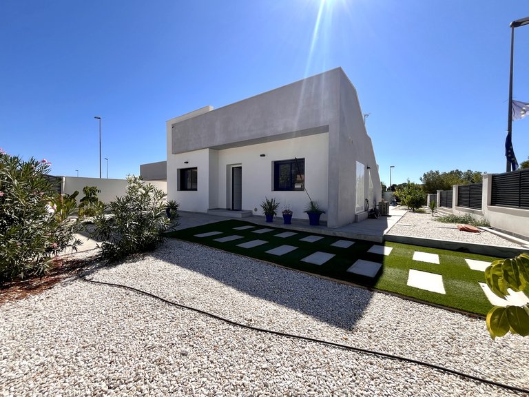 Villa for Sale in Pinar De Campoverde, Alicante 15