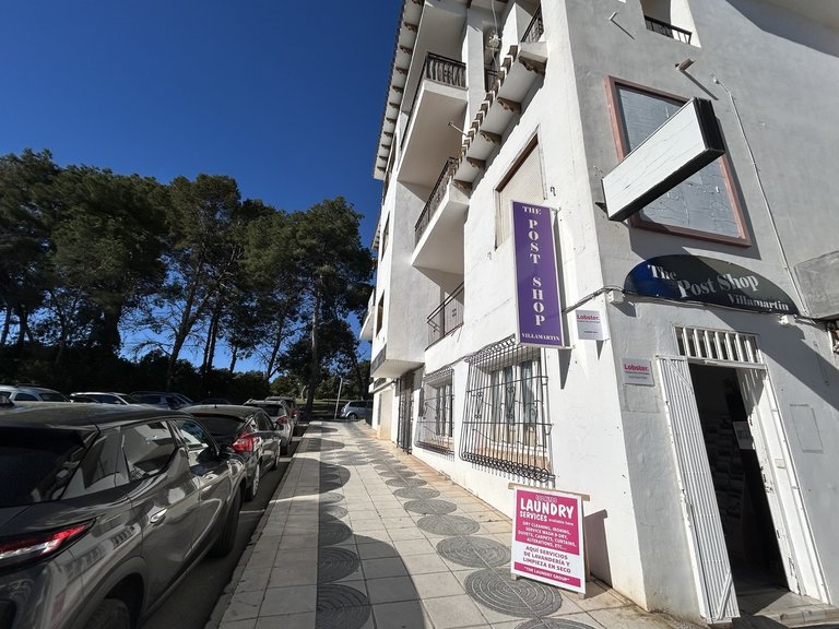 Commercial for Sale in Villamartin, Alicante 2