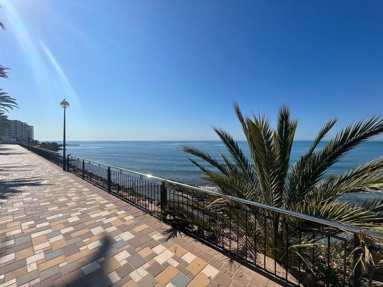 Apartment for Sale in Punta Prima, Alicante 18