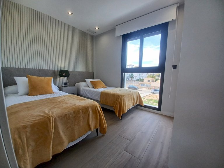 Apartment for Sale in Punta Prima, Alicante 8