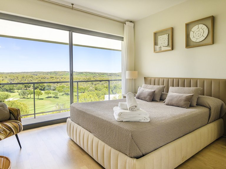 Villa for Sale in Las Colinas Golf Resort, Alicante 14