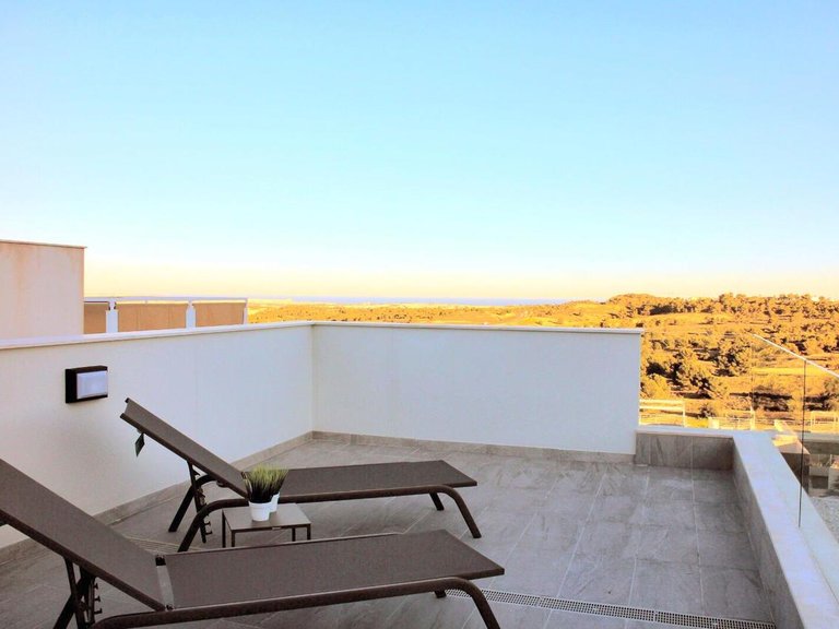 Villa for Sale in San Miguel De Salinas, Alicante 5