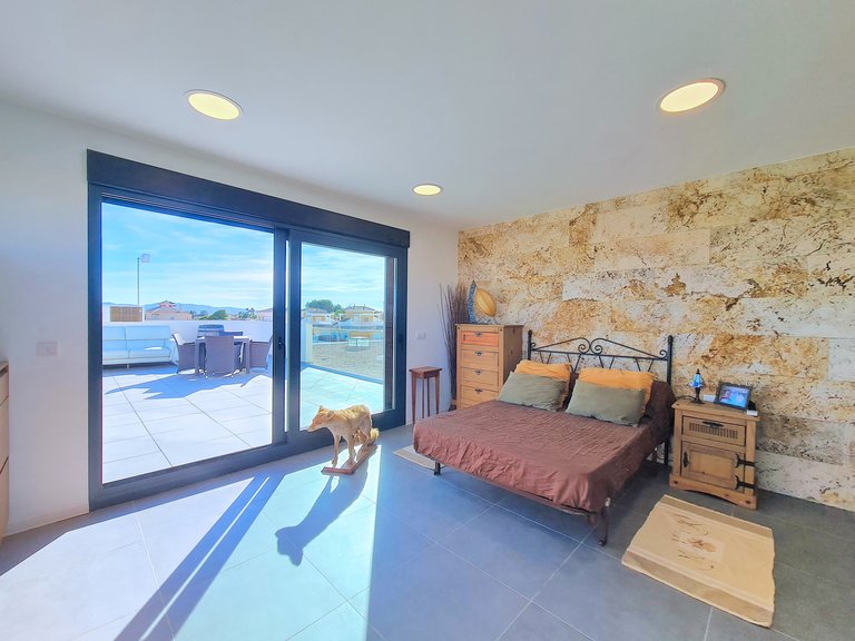 Villa for Sale in Los Alcazares, Murcia 38