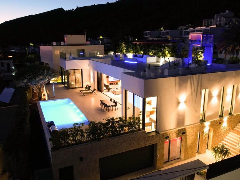 Villa for Sale in Alfaz Del Pi, Alicante 39