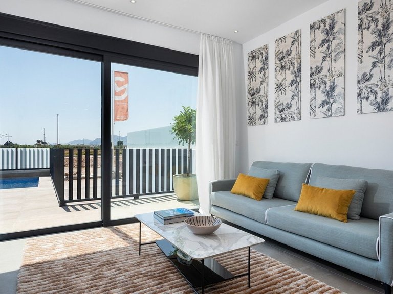 Villa for Sale in Dolores, Alicante 9