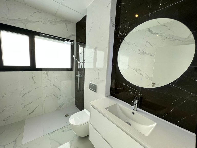 Villa for Sale in Las Colinas Golf Resort, Alicante 23