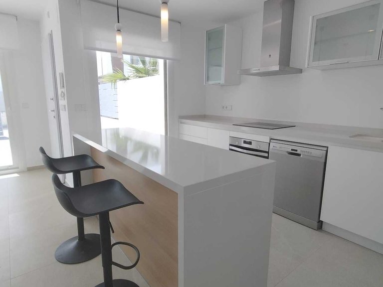 Villa for Sale in San Miguel, Alicante 18