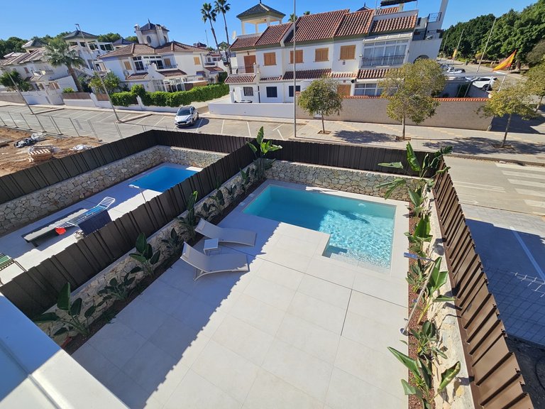 Villa for Sale in Dehesa De Campoamor, Alicante 17