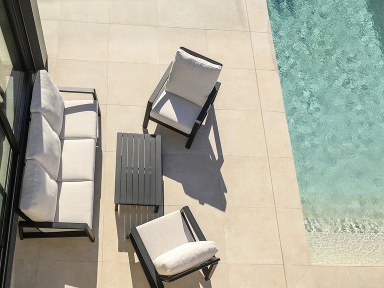 Villa for Sale in Las Colinas Golf Resort, Alicante 23