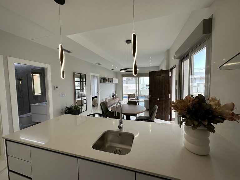 Villa for Sale in Villamartin, Alicante 12