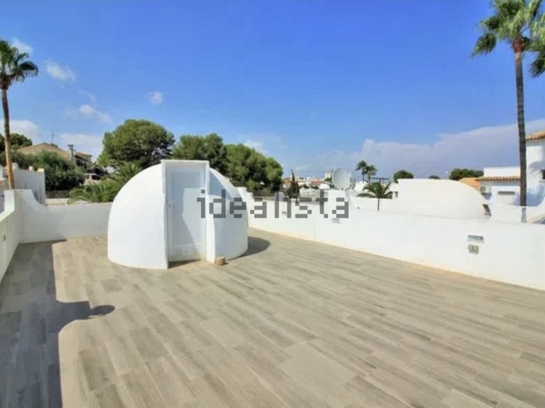 Villa for Sale in Villamartin, Alicante 14