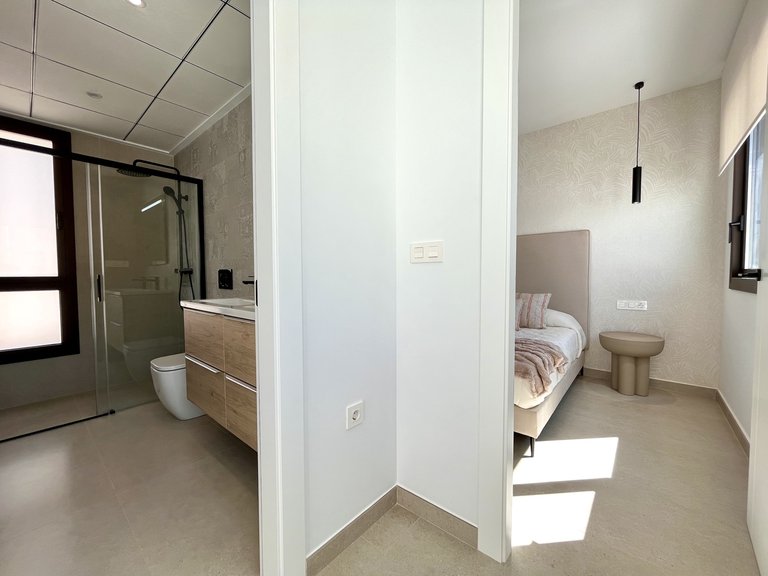 Villa for Sale in Rojales, Alicante 5