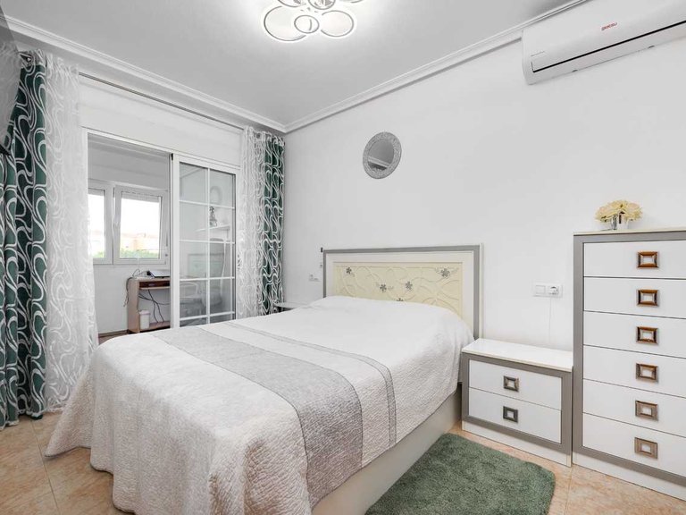 Town House for Sale in Torrevieja, Alicante 7