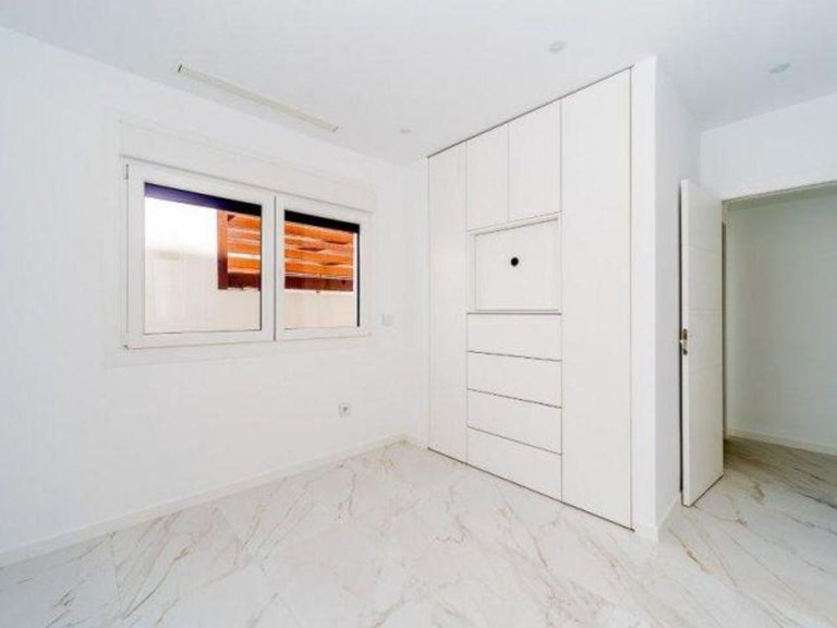 Villa for Sale in Torrevieja, Alicante 24