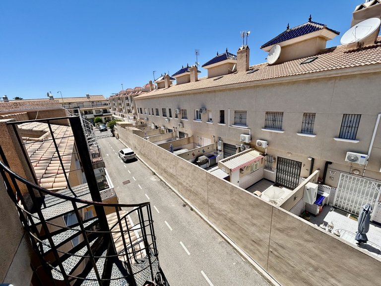 Penthouse for Sale in Orihuela Costa, Alicante 28