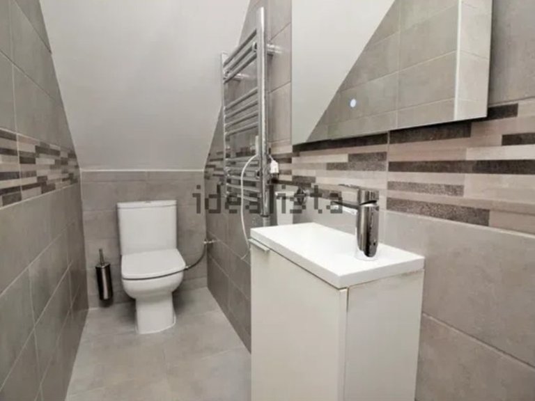 Villa for Sale in Villamartin, Alicante 19