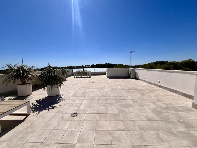 Villa for Sale in Pinar De Campoverde, Alicante 12