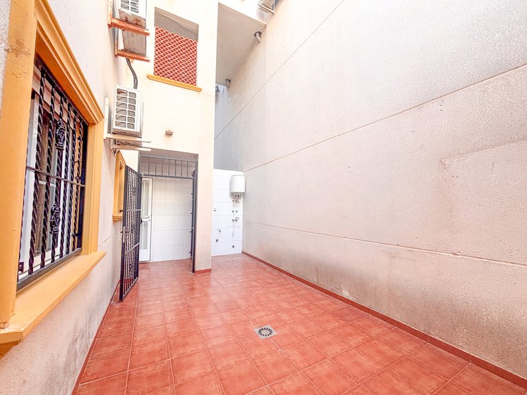 Apartment for Sale in Cabo Roig, Alicante 22