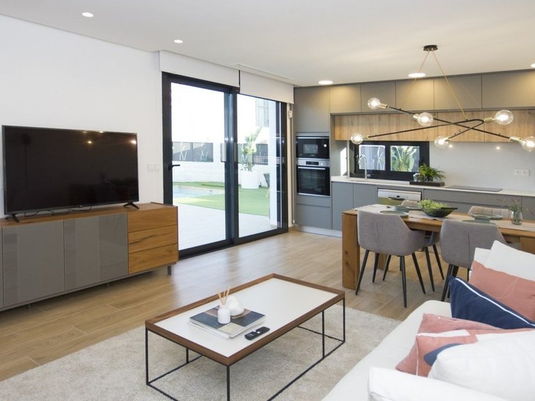 Villa for Sale in Dona Pepa, Alicante 8