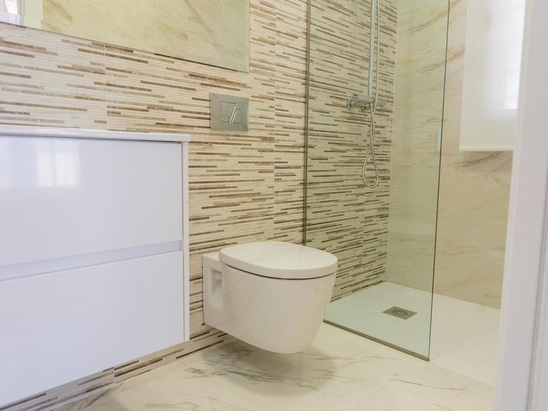 Villa for Sale in Villamartin, Alicante 12