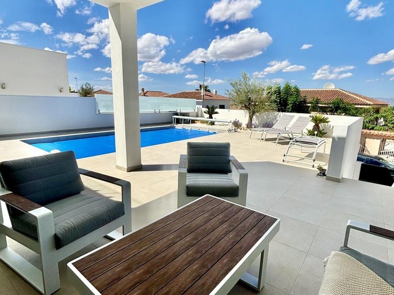 Villa for Sale in Benijofar, Alicante 9