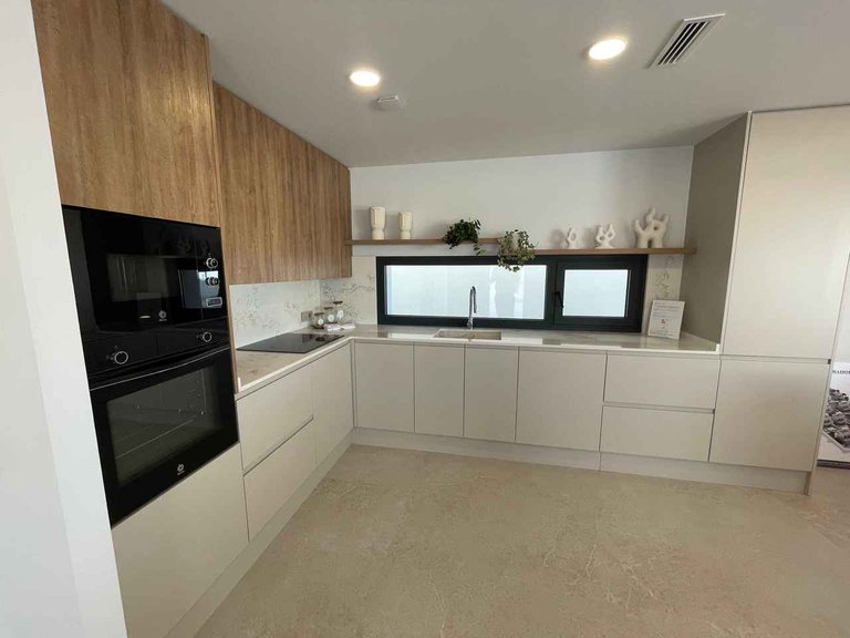 Villa for Sale in San Miguel, Alicante 12