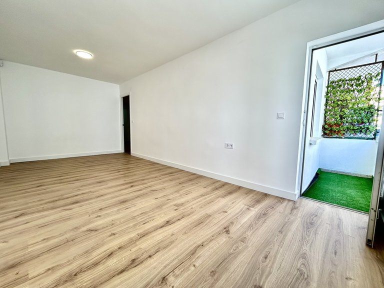 Apartment for Sale in Torrevieja, Alicante 10
