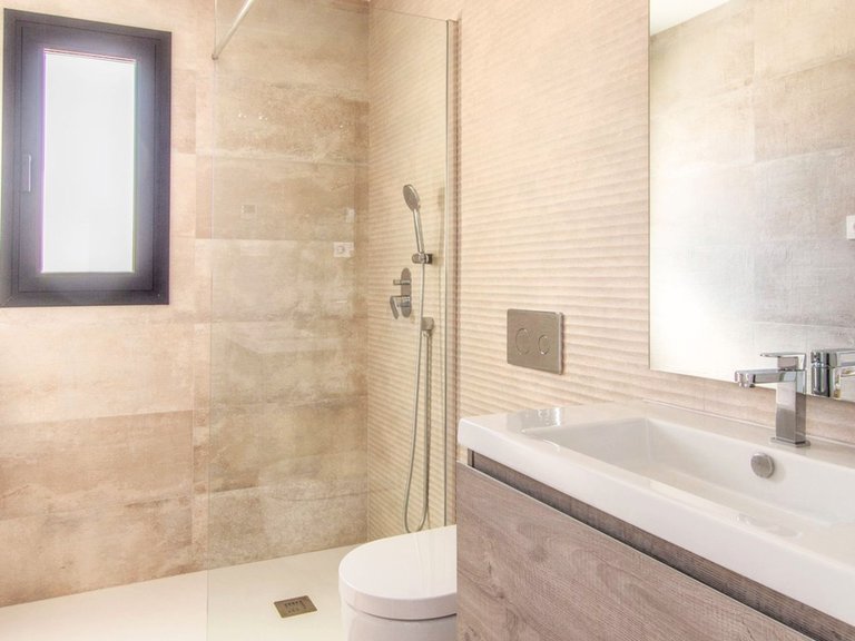 Villa for Sale in Playa Flamenca, Alicante 10
