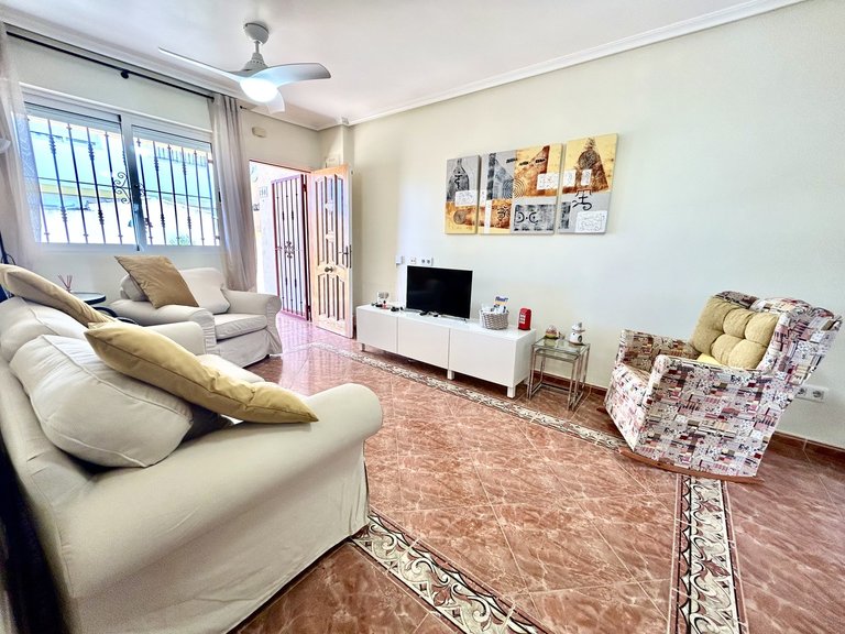 Apartment for Sale in La Zenia, Alicante 23