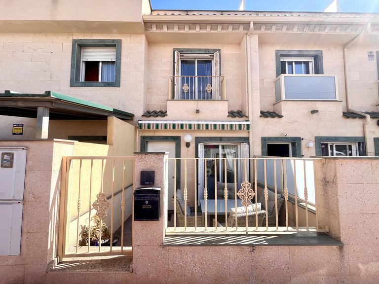 Town House for Sale in Torrevieja, Alicante 2