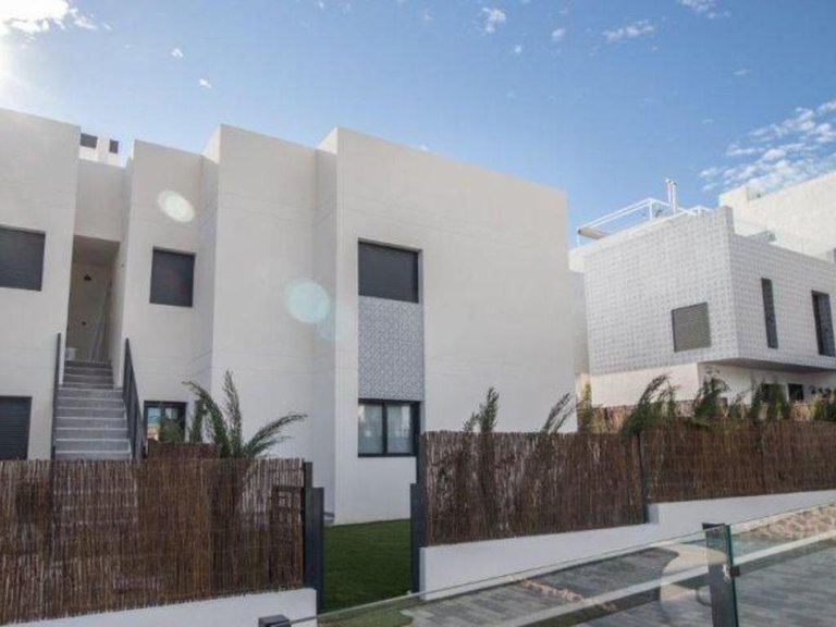 Villa for Sale in San Miguel De Salinas, Alicante 17