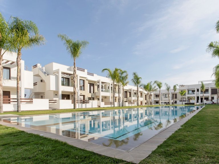 Apartment for Sale in Torrevieja, Alicante 24