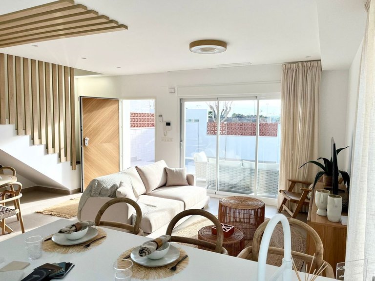 Villa for Sale in Pilar De La Horadada, Alicante 38