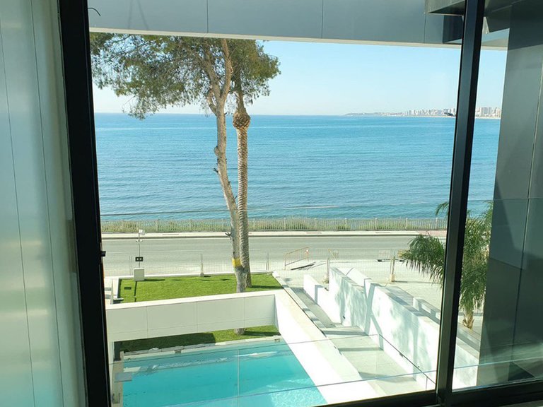 Villa for Sale in El Campello, Alicante 14