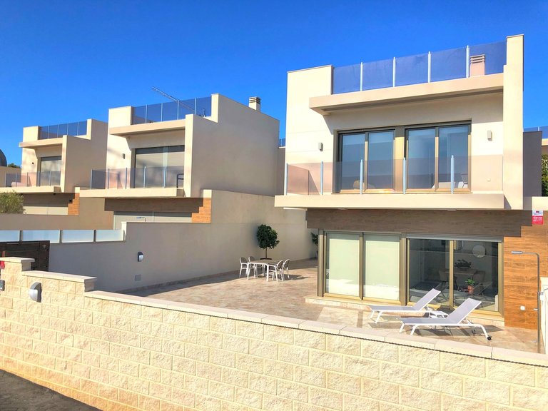 Villa for Sale in San Miguel De Salinas, Alicante 8