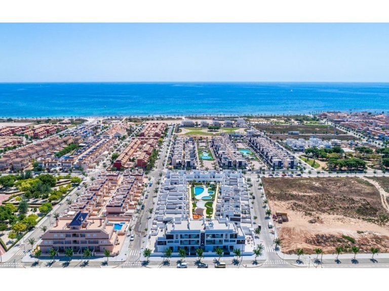 Villa for Sale in Pilar De La Horadada, Alicante 24