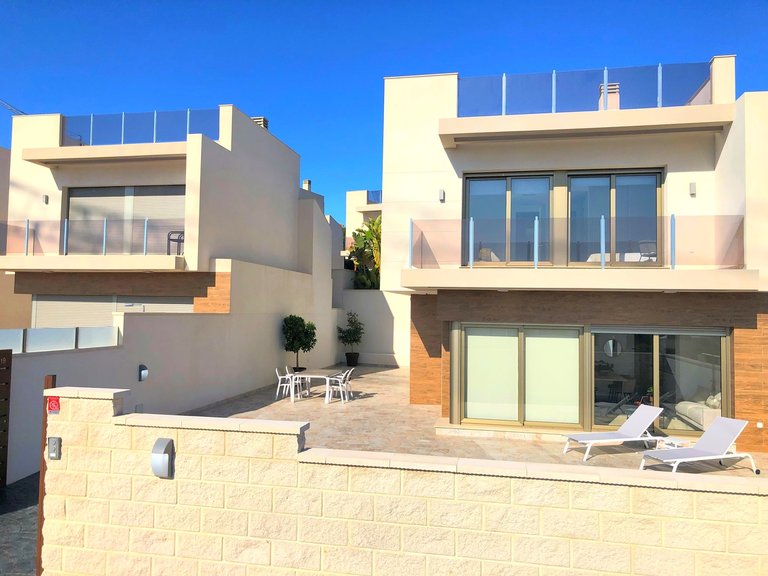 Villa for Sale in San Miguel De Salinas, Alicante 2